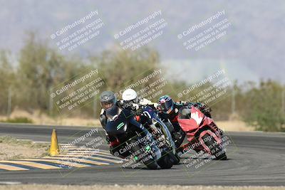 media/Nov-16-2025-Race Pace (Sun) [[8c5fa54630]]/Verified Riders/2-Turn 7 (945am)/